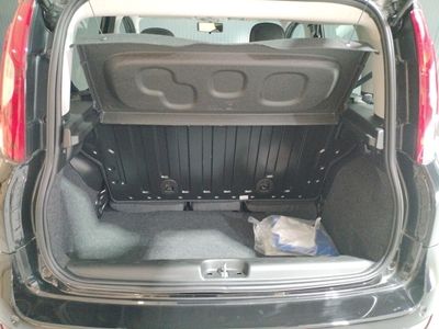 fiat-panda-panda-1-0-hybrid-51kw-70cv-29 Thumbnail