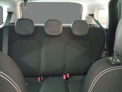fiat-panda-panda-1-0-hybrid-51kw-70cv-19 Thumbnail