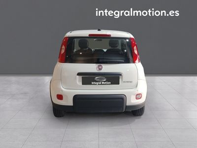 fiat-panda-panda-1-0-hybrid-51kw-70cv-24 Thumbnail