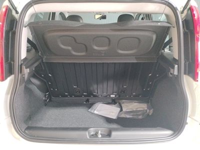 fiat-panda-panda-1-0-hybrid-51kw-70cv-29 Thumbnail