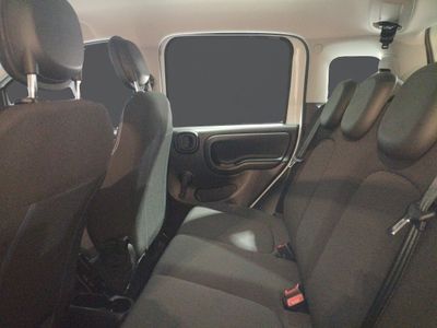 fiat-panda-panda-1-0-hybrid-51kw-70cv-9 Thumbnail