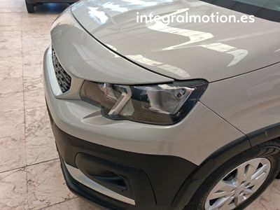 peugeot-partner-active-nav-standard-bluehdi-73kw-monovolumen-compacto-26 Thumbnail