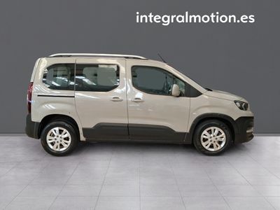 peugeot-partner-active-nav-standard-bluehdi-73kw-monovolumen-compacto-25 Thumbnail