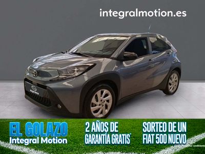 toyota-aygo-x-cross-1-0-vvt-i-72cv-play-0