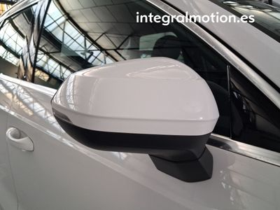 audi-q3-40-tdi-140kw-s-tronic-quattro-s-line-30 Thumbnail