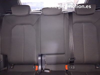 audi-q3-40-tdi-140kw-s-tronic-quattro-s-line-19 Thumbnail