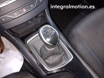 peugeot-308-5p-style-bluehdi-130-s-s-17 Thumbnail