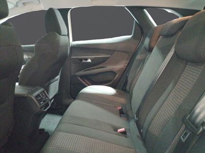 peugeot-3008-1-5-bluehdi-96kw-130cv-s-s-active-pack-9 Thumbnail