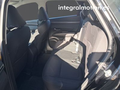 hyundai-tucson-1-6-crdi-100kw-136cv-48v-maxx-dct-5 Thumbnail