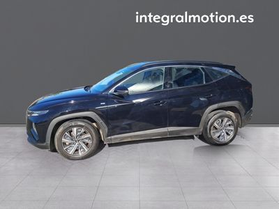 hyundai-tucson-1-6-crdi-100kw-136cv-48v-maxx-dct-23 Thumbnail