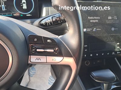 hyundai-tucson-1-6-crdi-100kw-136cv-48v-maxx-dct-12 Thumbnail