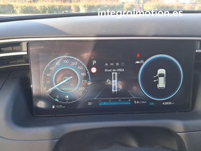 hyundai-tucson-1-6-crdi-100kw-136cv-48v-maxx-dct-7 Thumbnail