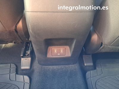 hyundai-tucson-1-6-crdi-100kw-136cv-48v-maxx-dct-20 Thumbnail