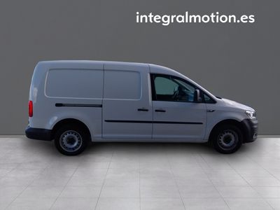 volkswagen-caddy-profes-2-0-tdi-bmt-4motion-furg-n-derivado-de-turismo-13 Thumbnail