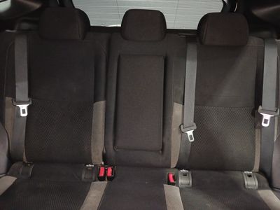 nissan-qashqai-dci-150cv-110kw-xtronic-4wd-acenta-19 Thumbnail