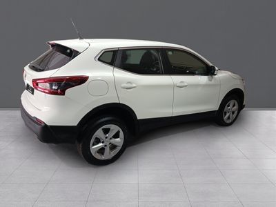nissan-qashqai-dci-150cv-110kw-xtronic-4wd-acenta-4 Thumbnail