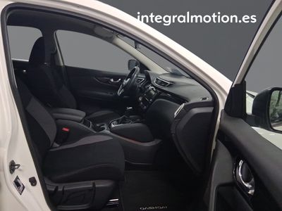 nissan-qashqai-dci-150cv-110kw-xtronic-4wd-acenta-8 Thumbnail