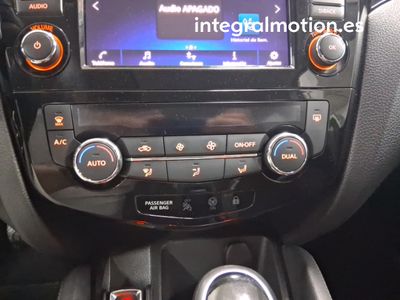 nissan-qashqai-dci-150cv-110kw-xtronic-4wd-acenta-16 Thumbnail