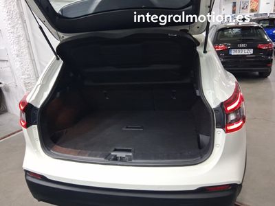 nissan-qashqai-dci-150cv-110kw-xtronic-4wd-acenta-28 Thumbnail