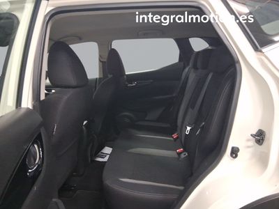 nissan-qashqai-dci-150cv-110kw-xtronic-4wd-acenta-9 Thumbnail