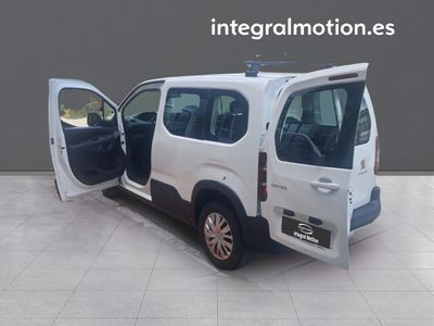 peugeot-rifter-active-pack-standard-bluehdi-73kw-17 Thumbnail