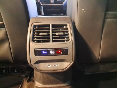cupra-formentor-1-5-tsi-110kw-150-cv-dsg-20 Thumbnail