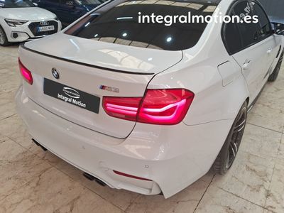 bmw-serie-3-m3-27 Thumbnail