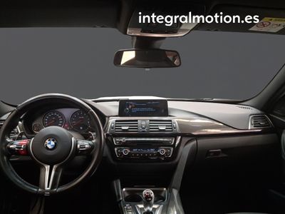 bmw-serie-3-m3-6 Thumbnail