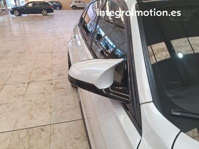 bmw-serie-3-m3-30 Thumbnail