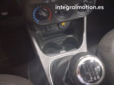 opel-corsa-1-3-cdti-s-s-selective-70kw-95cv-21 Thumbnail