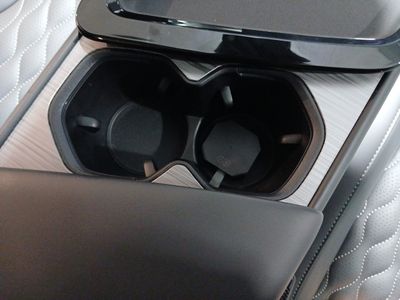 bestune-joye-07-1-5t-phev-premium-21 Thumbnail