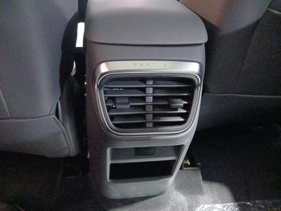 bestune-joye-07-1-5t-phev-premium-20 Thumbnail