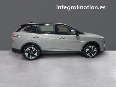 bestune-joye-07-1-5t-phev-premium-25 Thumbnail