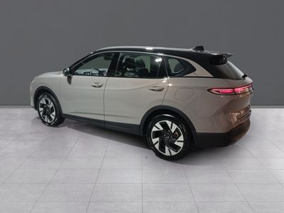 bestune-joye-07-1-5t-phev-premium-3 Thumbnail