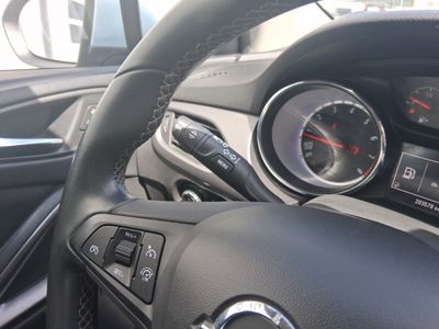 opel-astra-1-0-turbo-s-s-selective-13 Thumbnail