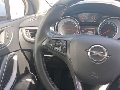opel-astra-1-0-turbo-s-s-selective-11 Thumbnail