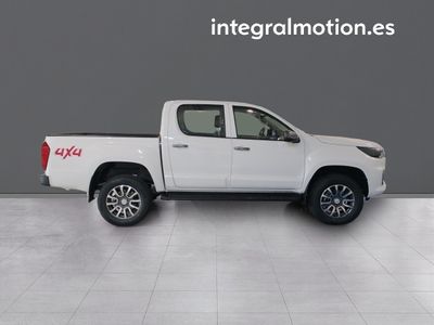 foton-tunland-g7-4wd-8at-25 Thumbnail