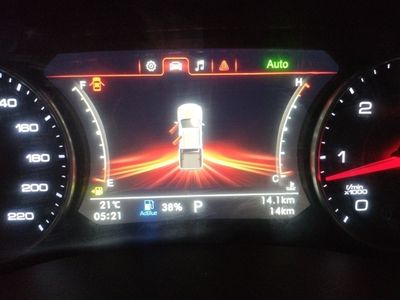 foton-tunland-g7-4wd-8at-7 Thumbnail
