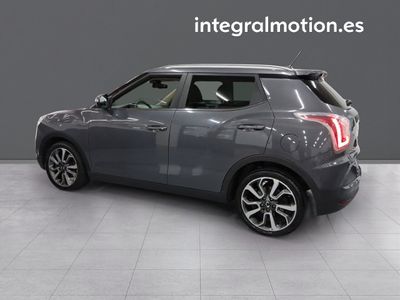 ssangyong-tivoli-d16t-limited-4x2-23 Thumbnail