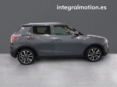 ssangyong-tivoli-d16t-limited-4x2-25 Thumbnail