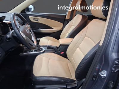 ssangyong-tivoli-d16t-limited-4x2-5 Thumbnail