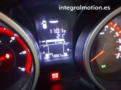 ssangyong-tivoli-d16t-limited-4x2-7 Thumbnail
