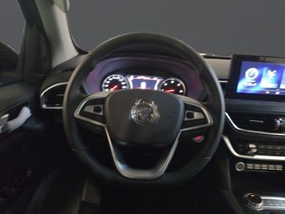 foton-tunland-g7-4wd-8at-10 Thumbnail