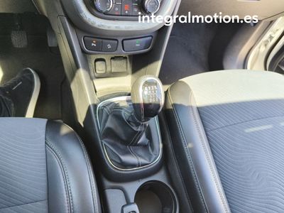 opel-mokka-1-7-cdti-4x2-s-s-excellence-17 Thumbnail