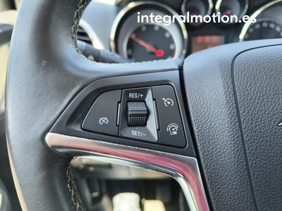 opel-mokka-1-7-cdti-4x2-s-s-excellence-11 Thumbnail
