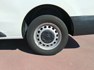 peugeot-expert-furg-n-1-5-larga-bluehdi-100-18 Thumbnail