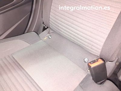 ford-c-max-1-0-ecoboost-92kw-125cv-titanium-22 Thumbnail