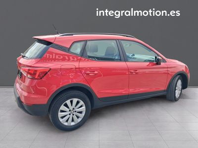 seat-arona-1-6-tdi-70kw-95cv-style-edition-eco-4 Thumbnail