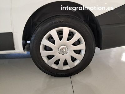 renault-trafic-furg-n-29-l1h1-energy-bluedci-107-kw-furg-n-17 Thumbnail
