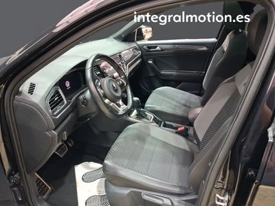 volkswagen-t-roc-sport-2-0-tdi-110kw-150cv-dsg-5 Thumbnail